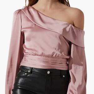 ASTR the label off the shoulder satin blouse